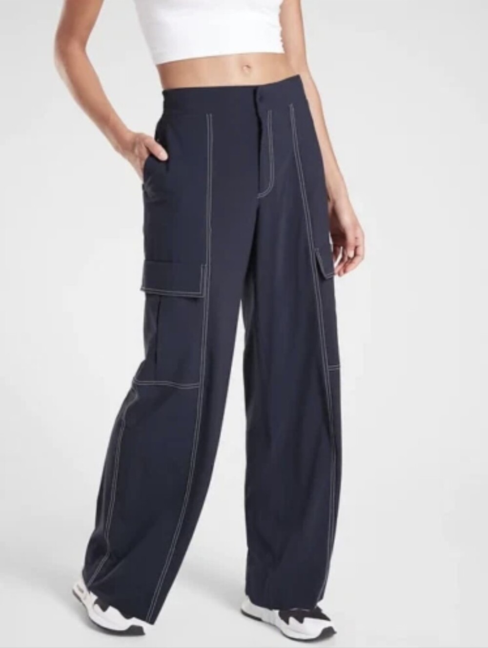 Athleta Pants Women's 6 Chelsea Wide Leg Pant Navy Utility Athletic Cargo Sporty